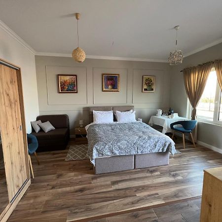 Elegant And Cozy Room Araks Костинброд Екстериор снимка